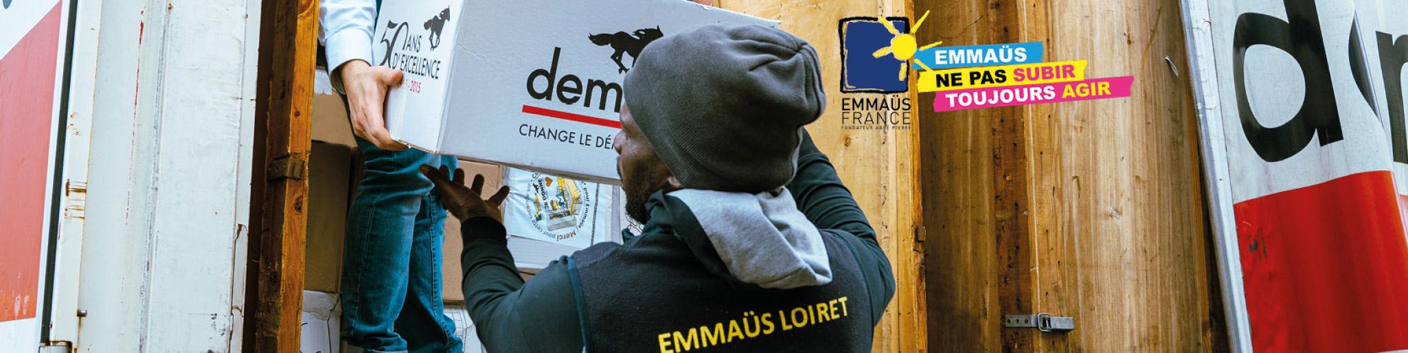 Collecte de dons* pour Emmaüs